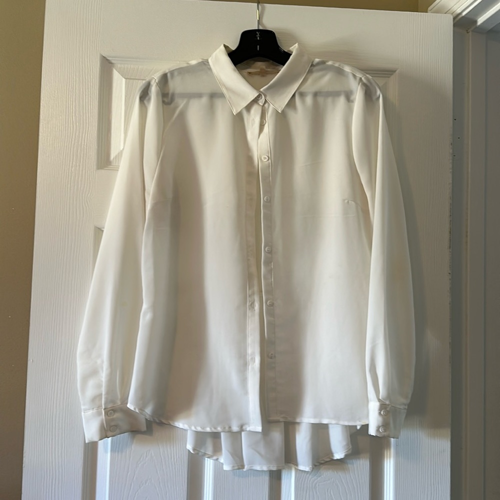 41 Hawthorn, white button up originally from Poshmark